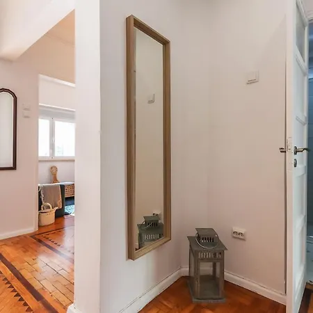 Portucale ! Olaias Design With Terrace