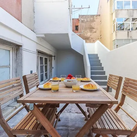 Portucale ! Olaias Design With Terrace *