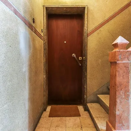 Portucale ! Olaias Design With Terrace Apartment Lisbon