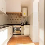 Portucale ! Olaias Design With Terrace Daire Lisboa